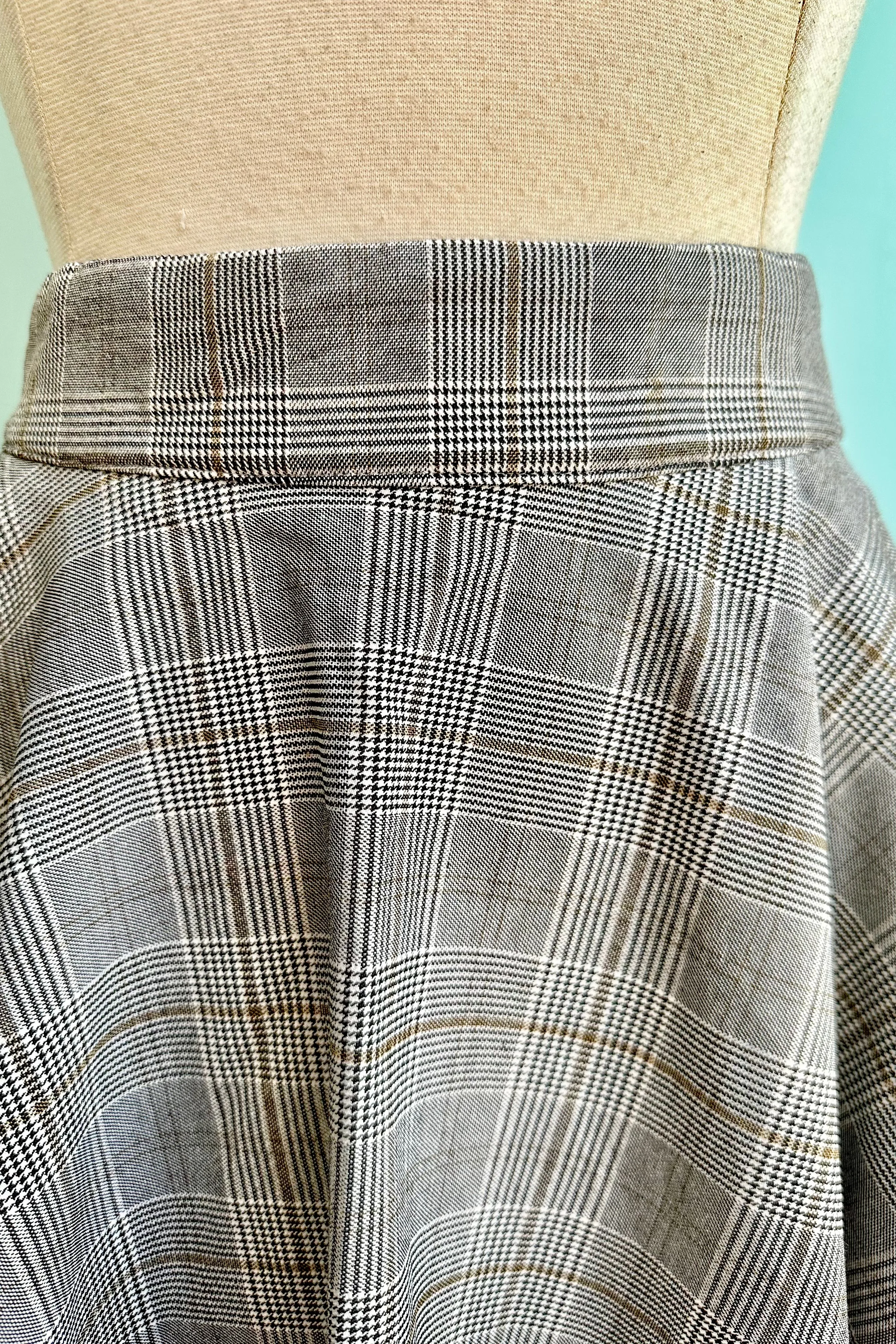 Back to Business Plaid Circle Skirt by Banned