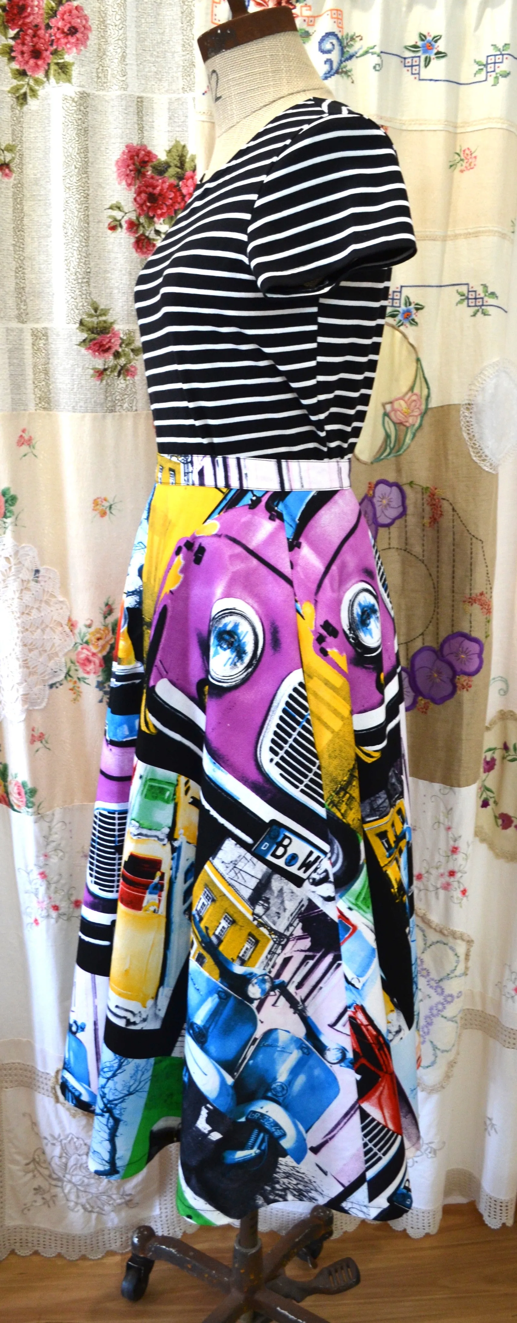 Berserk Modern transport  Circle skirt Dopamine dressing
