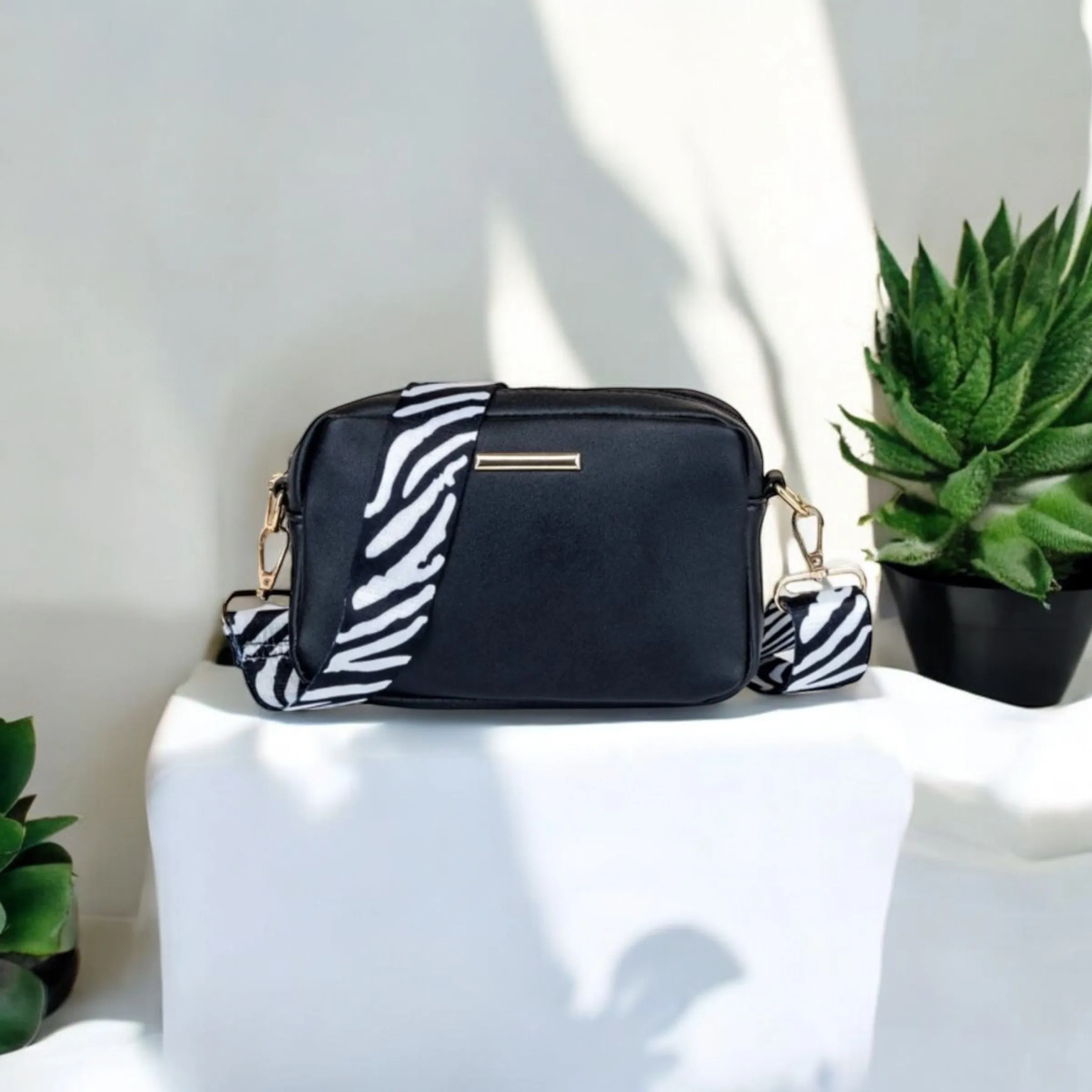 Chic Companion - Trendy Crossbody Bag with Zebra Strap