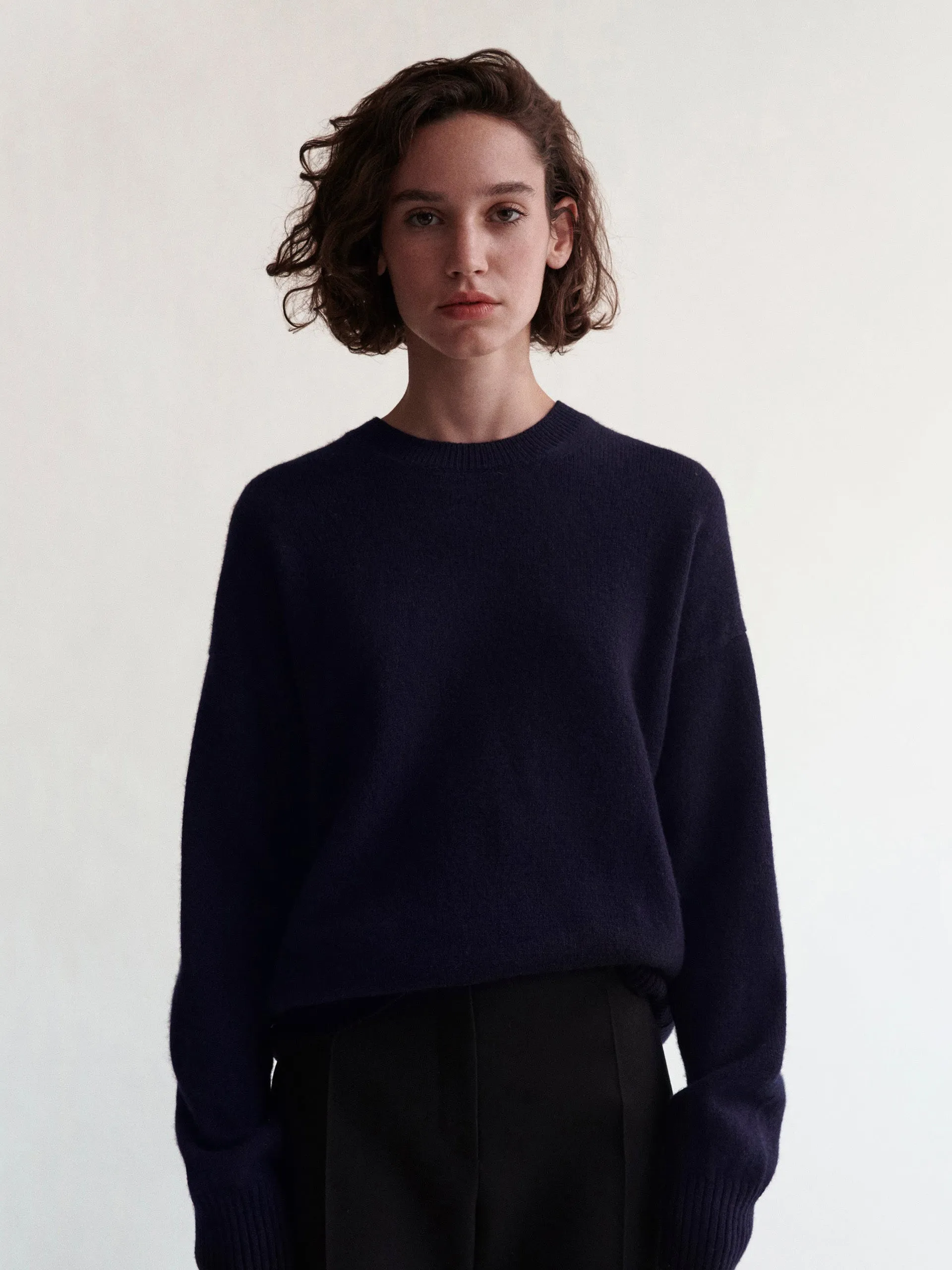 Navy Innes Geelong slouch crewneck