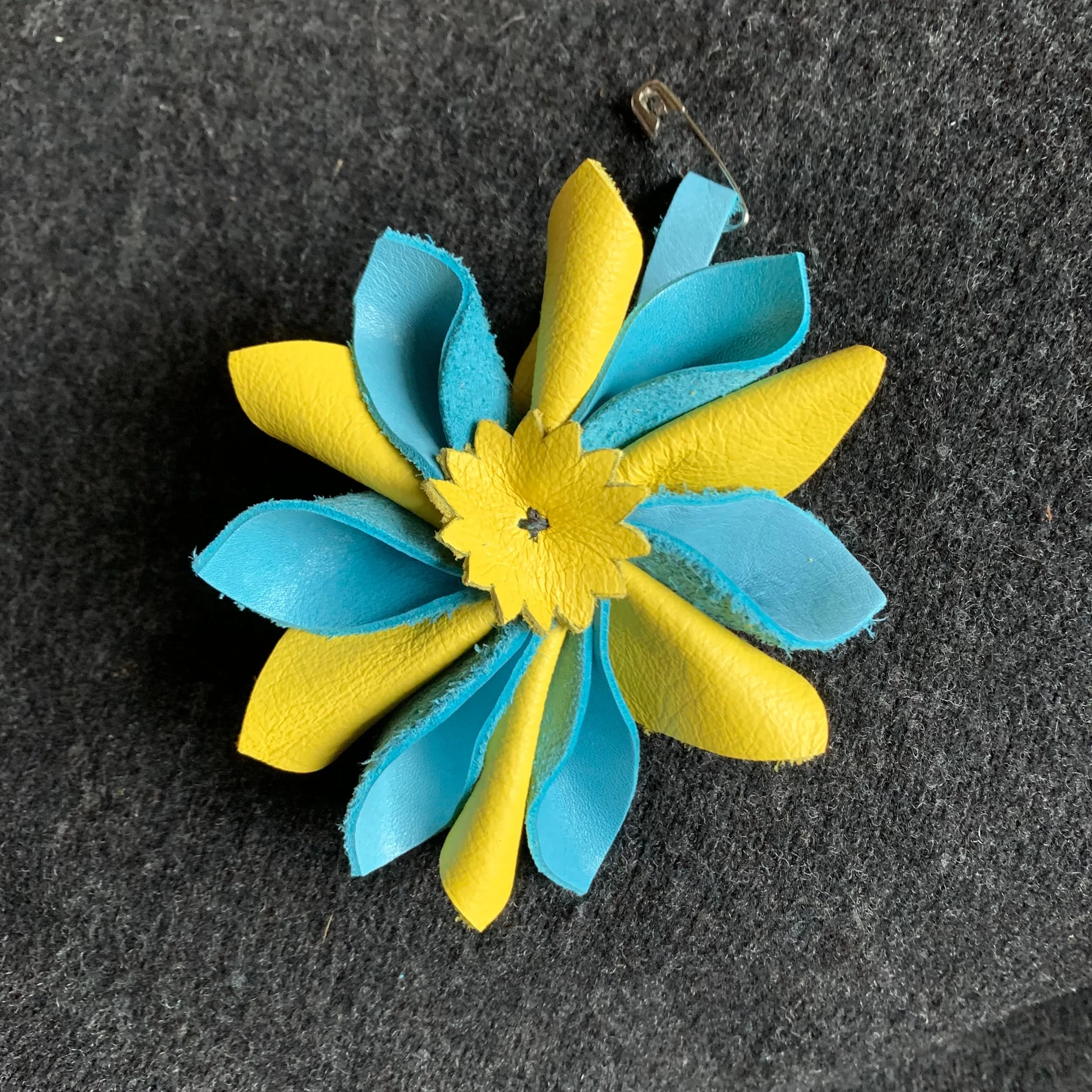 "Voices of Children" Ukraine Fundraiser Sunflower (ENDED)
