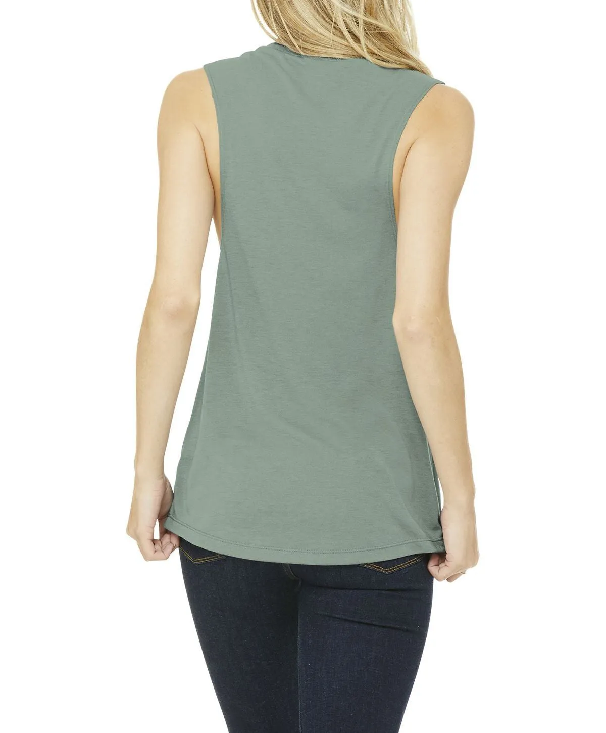 Women's Sleeveless Flowy Scoop Neck Muscle Tank with Curved Hem